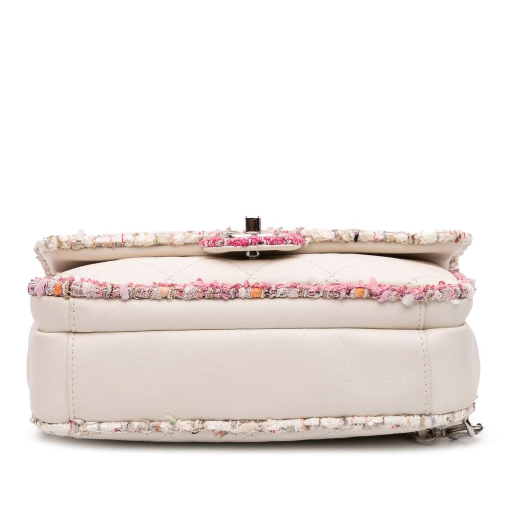 Chanel Quilted Lambskin and Tweed Elegant Trim Flap - Image 6