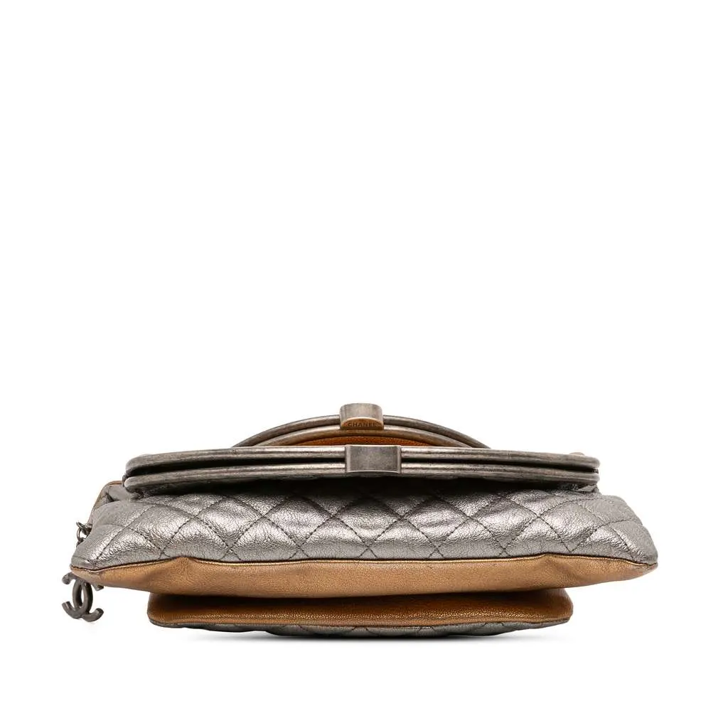 Chanel Quilted Metallic Goatskin Tabatiere Kisslock Foldover Clutch Silver Leather Good - Inside View