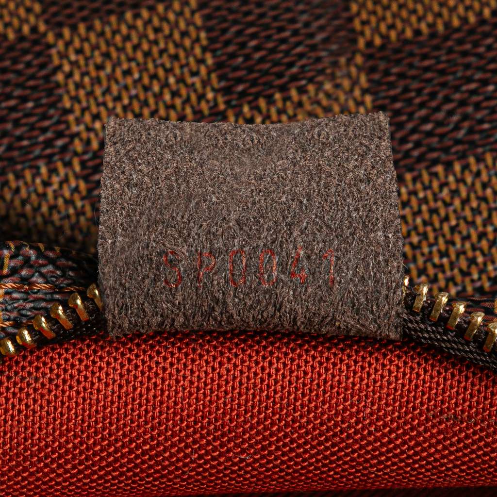 Louis Vuitton Damier Ebene Trousse Pochette - Detail 1