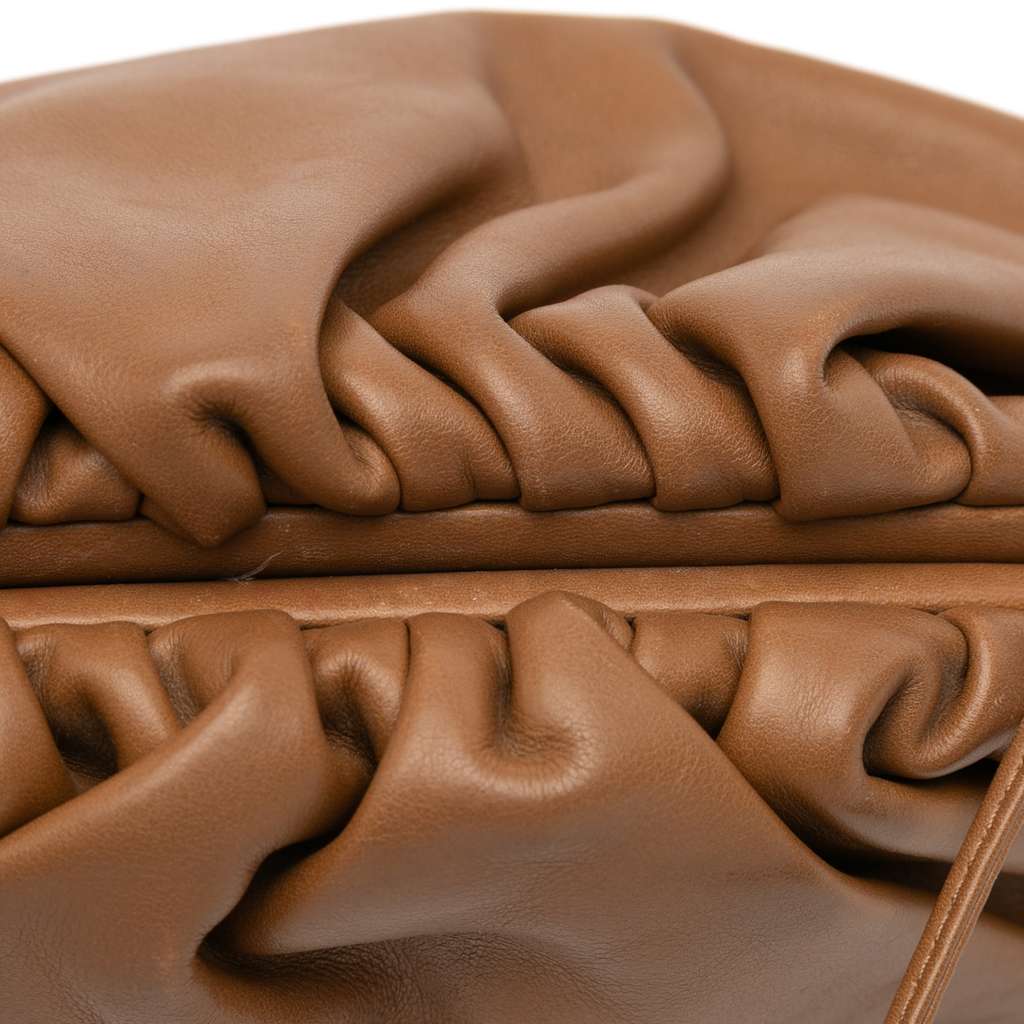 Bottega Veneta Lambskin The Mini Pouch Crossbody - Detail 2