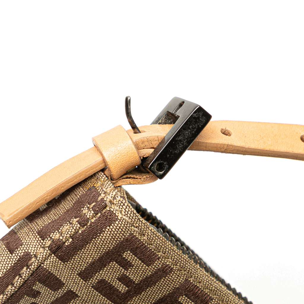 Fendi Zucchino Canvas Pochette - Detail 2