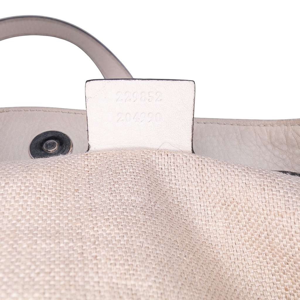 Gucci Medium GG Canvas Icon Bit Tote - Detail 1