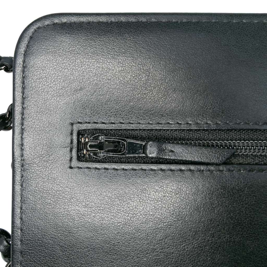 Chanel Chevron Aged Calfskin Gabrielle Wallet On Chain - Detail 2