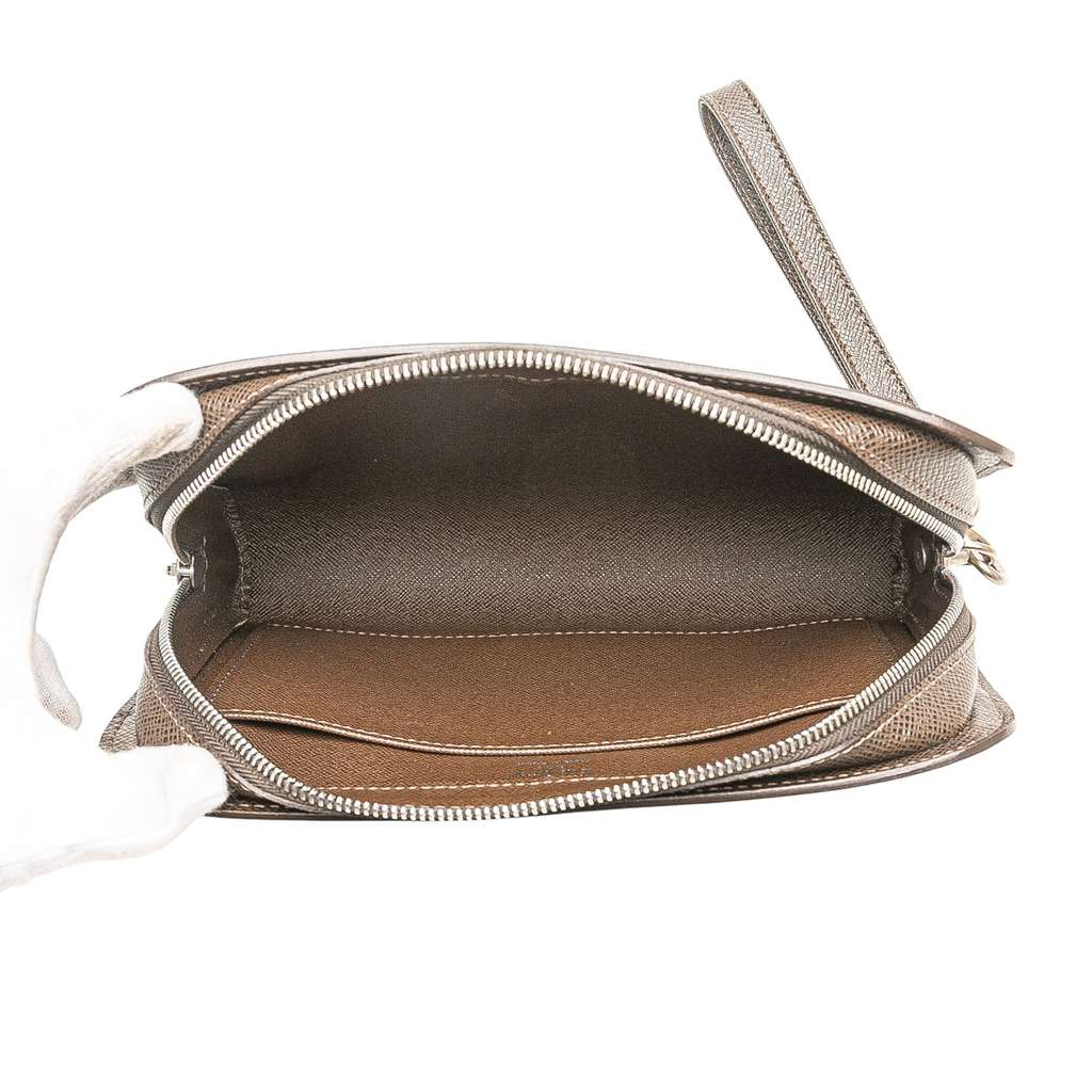 Louis Vuitton Taiga Pochette Baikal - 4