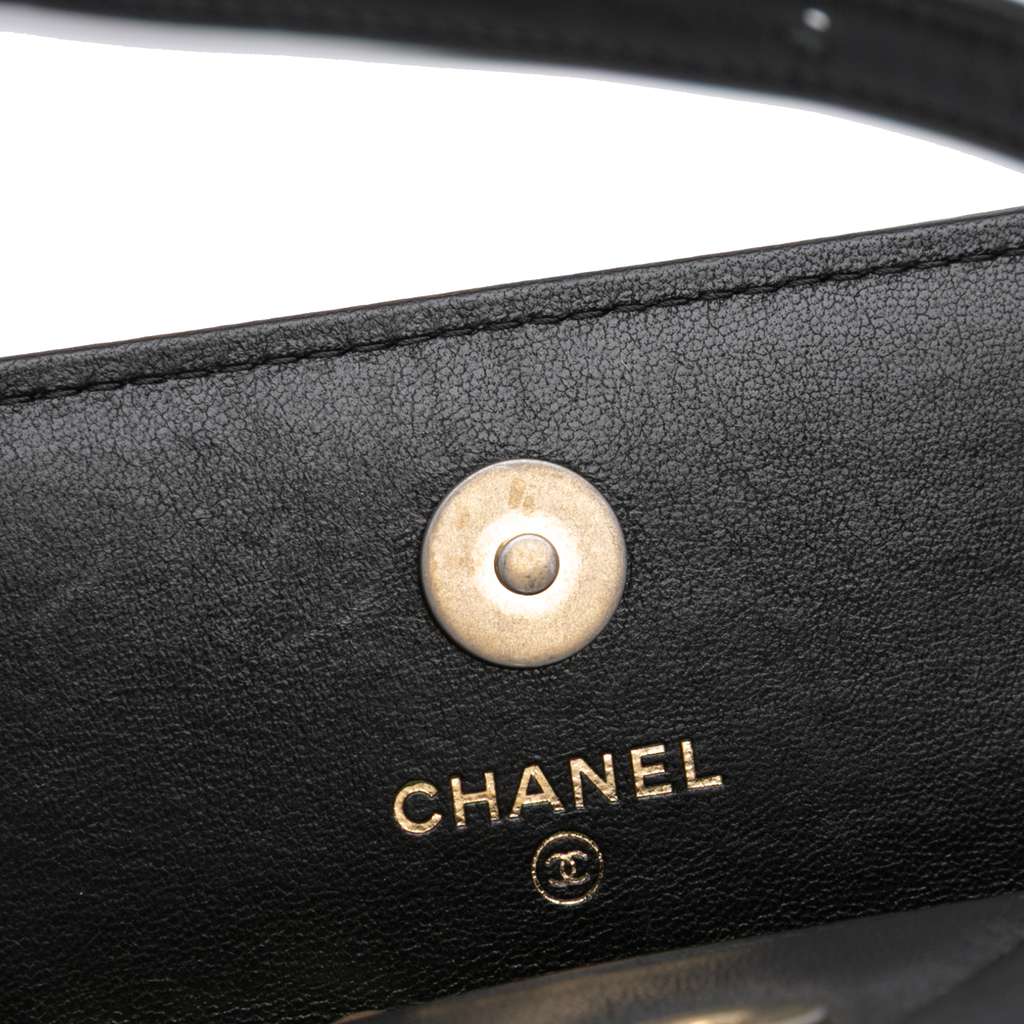 Chanel Quilted Lambskin 19 Flap Coin Purse With Chain - Image 11