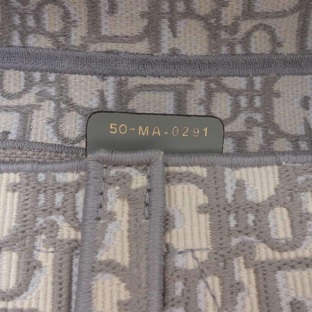 Dior Oblique Embroidered Canvas Saddle Bag - Detail 1