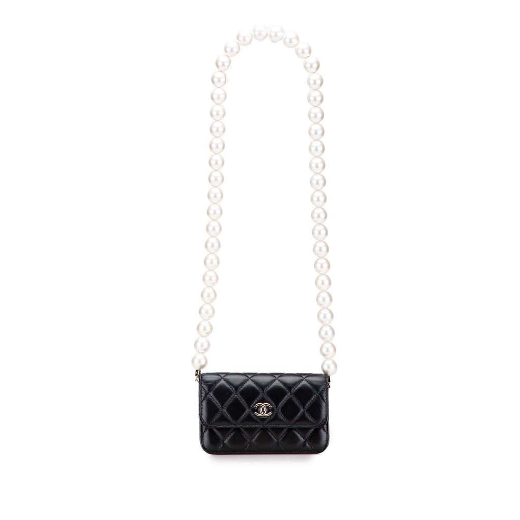 Chanel Quilted Calfskin Maxi Pearls Clutch With Chain