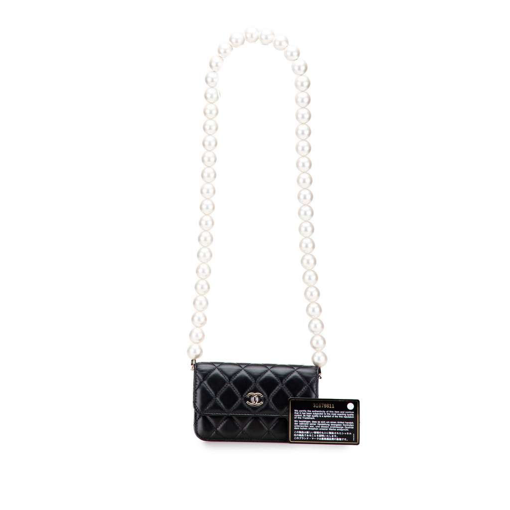 Chanel Quilted Calfskin Maxi Pearls Clutch With Chain - Image 12