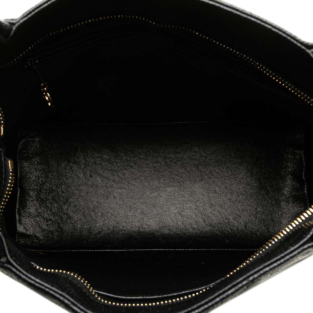Chanel Caviar Medallion Tote - 4
