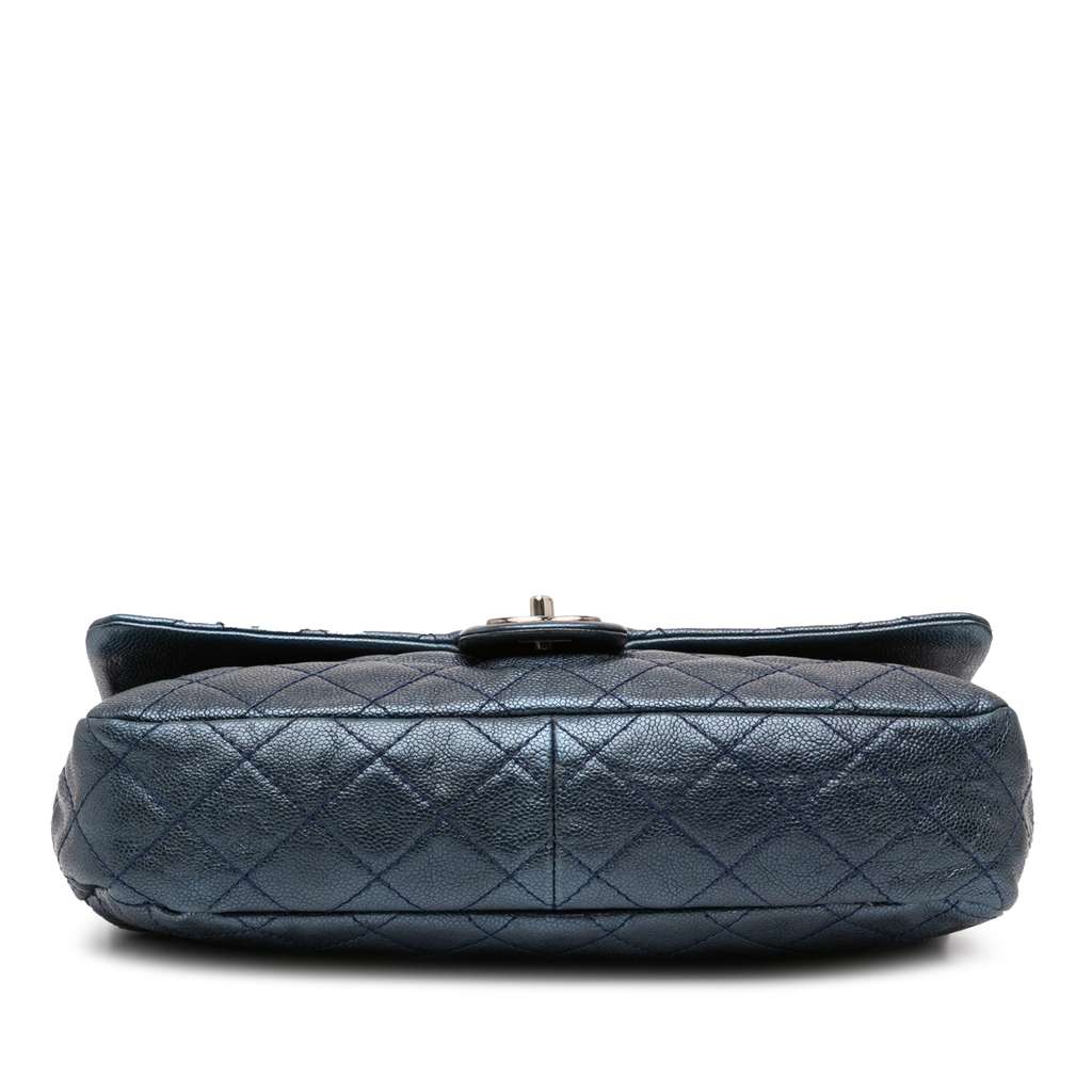 Chanel Jumbo Quilted Iridescent Caviar Easy Flap - Image 6