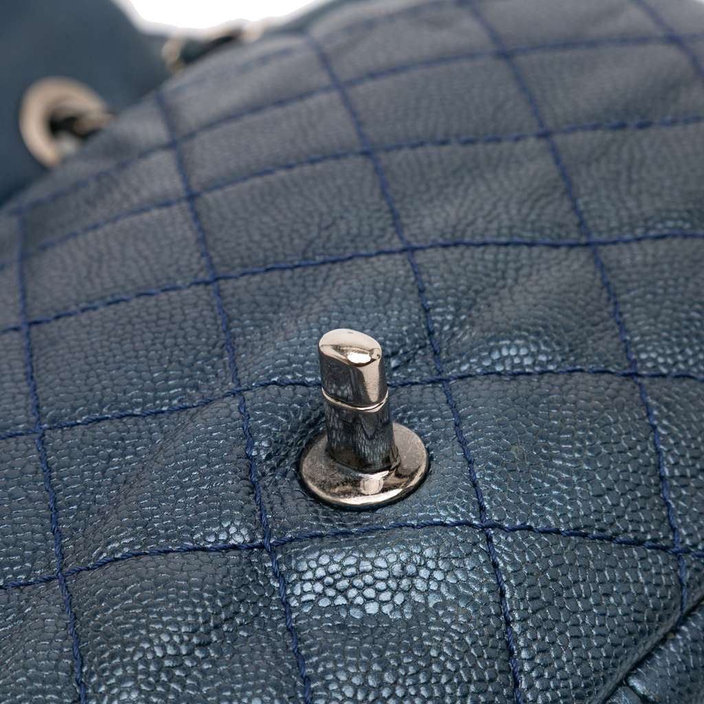 Chanel Jumbo Quilted Iridescent Caviar Easy Flap - Image 11