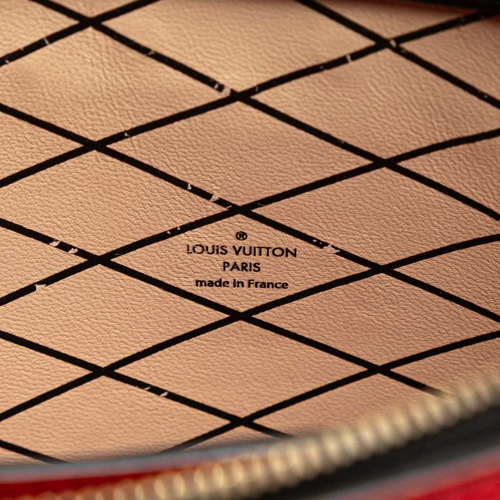 Louis Vuitton Epi Trunk Clutch - Side view