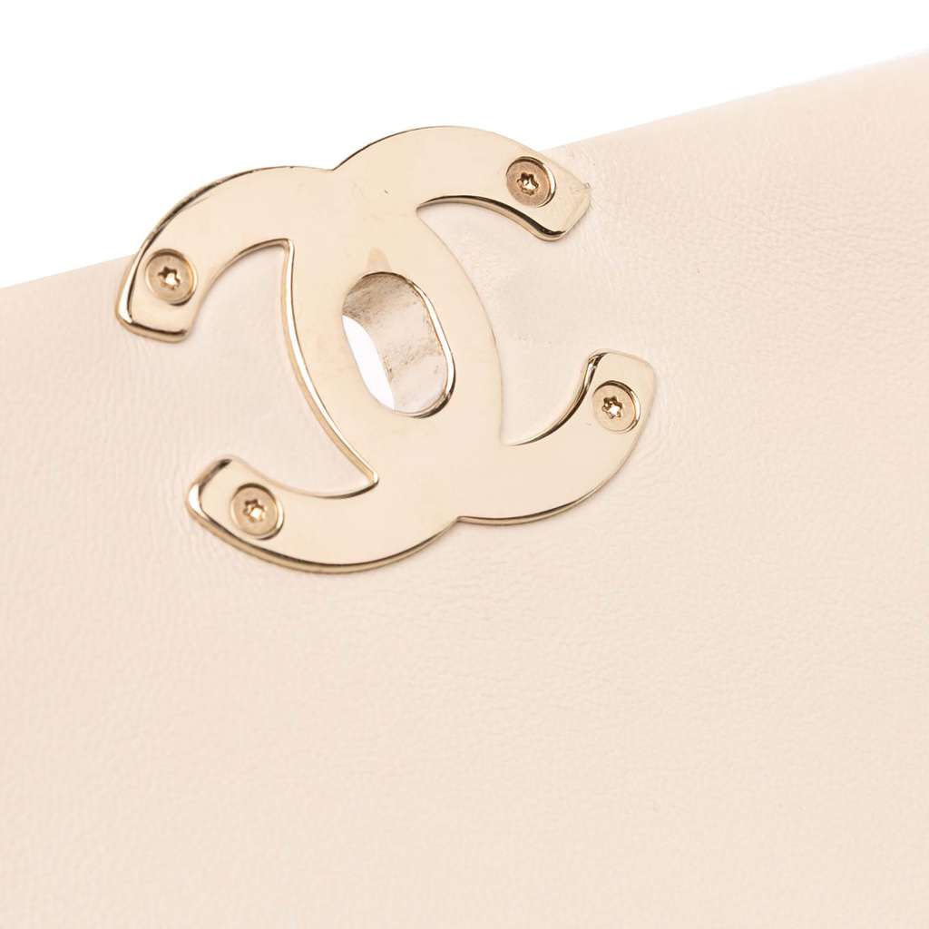 Chanel Medium Lambskin Twist Chain Enamel CC Flap - Image 10