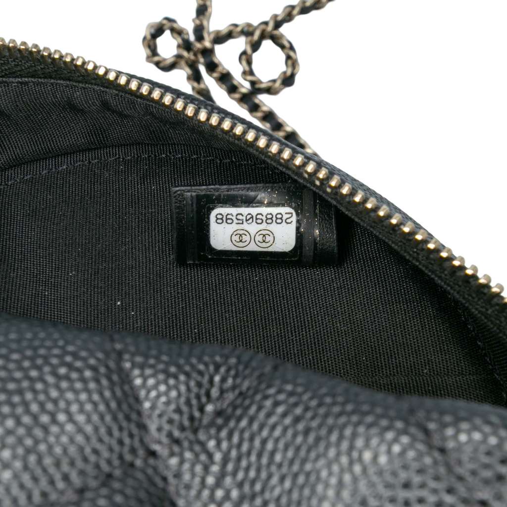 Chanel Caviar CC Filigree Round Clutch with Chain - Detail 1