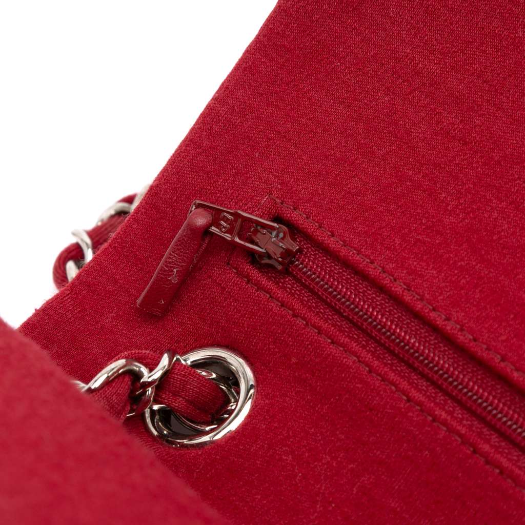 Chanel Medium Classic Jersey Double Flap - Detail 2