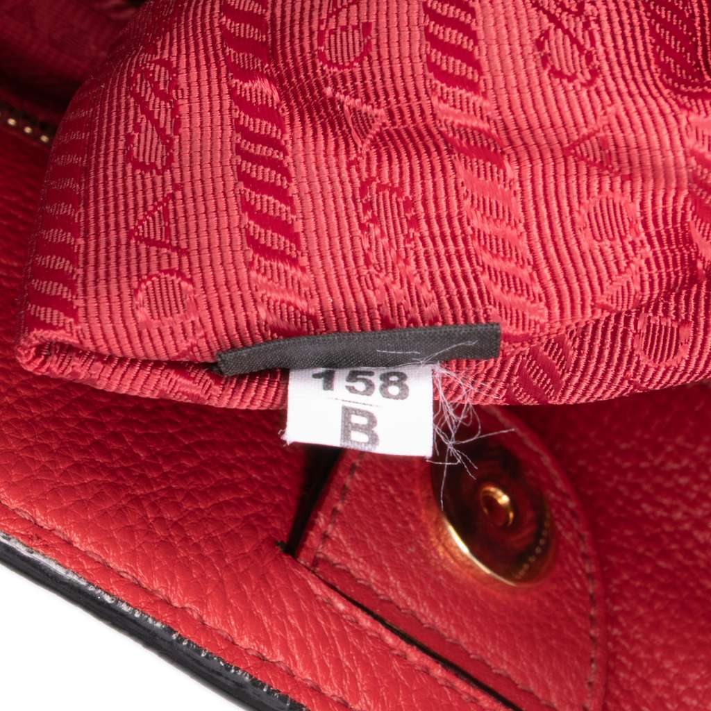 Prada Vitello Daino Open Convertible Tote - Detail 1