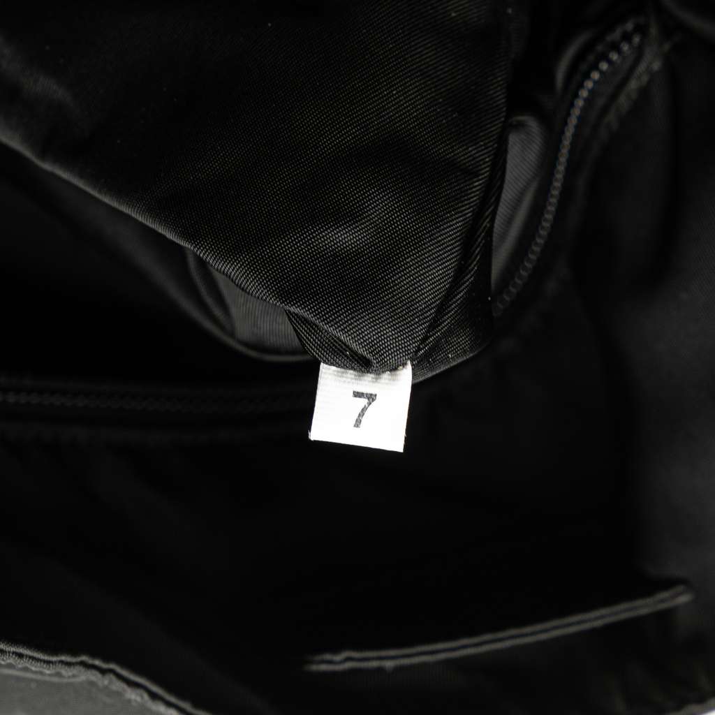 Prada Tessuto Tote - Detail 1