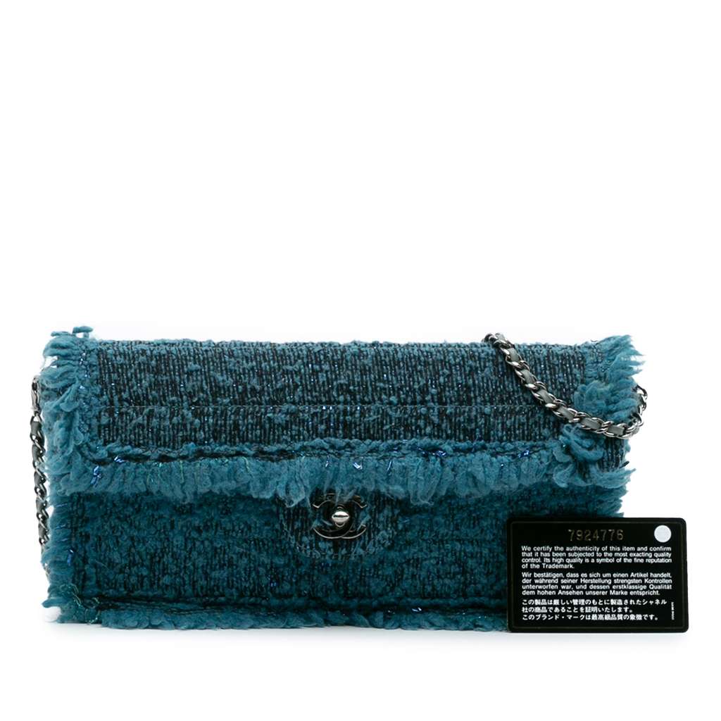Chanel CC Tweed East West Flap - Image 14