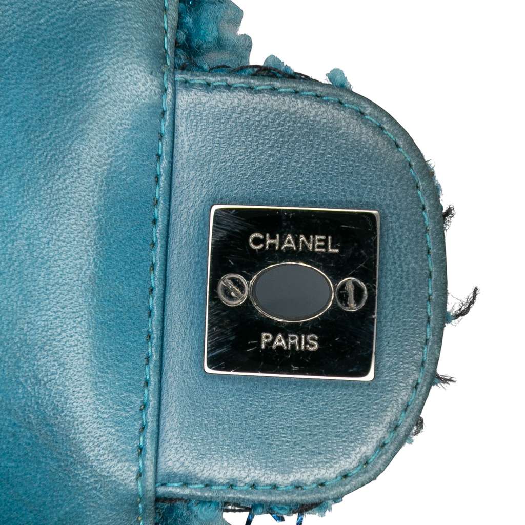 Chanel CC Tweed East West Flap - Detail 2