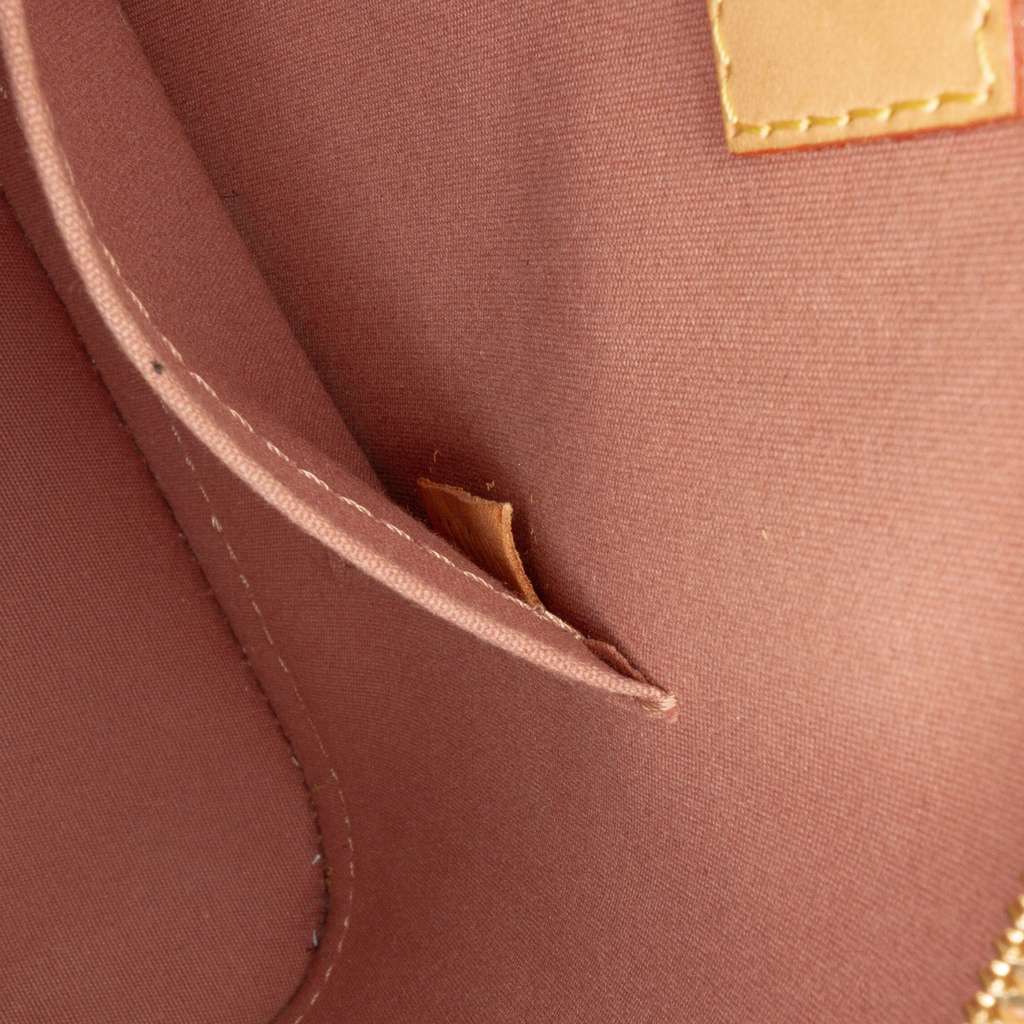 Louis Vuitton Monogram Vernis Alma BB - Detail 1