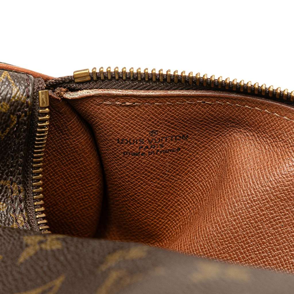 Louis Vuitton Monogram Papillon 26 - Detail 1