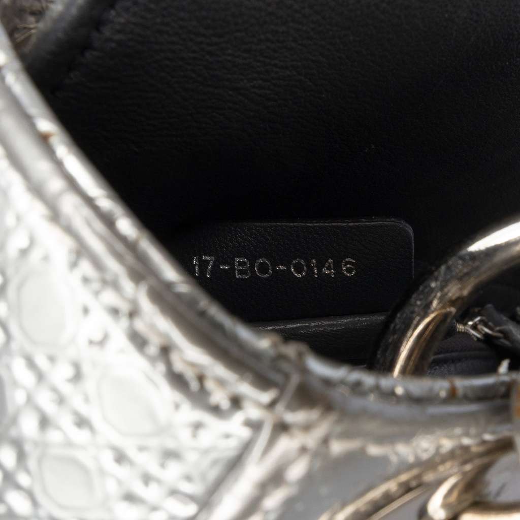 Dior Mini Metallic Patent Microcannage Lady Dior - Detail 1