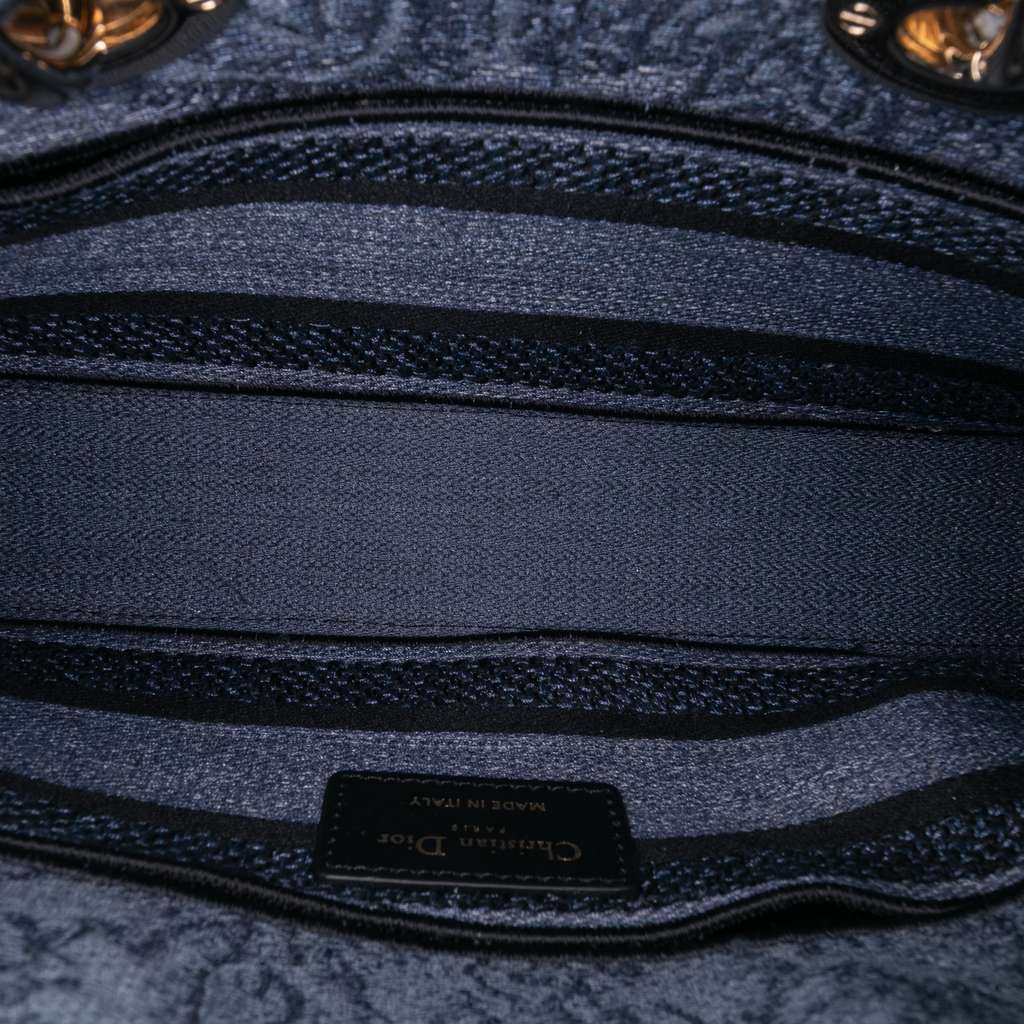 Dior Medium Canvas Embroidered Toile De Jouy Lady D Joy - 4