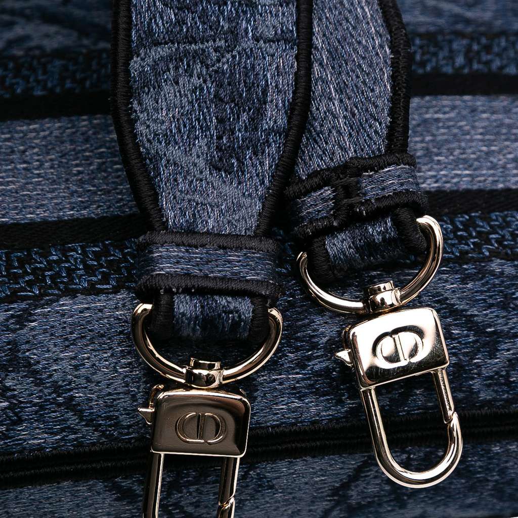 Dior Medium Canvas Embroidered Toile De Jouy Lady D Joy - Image 12