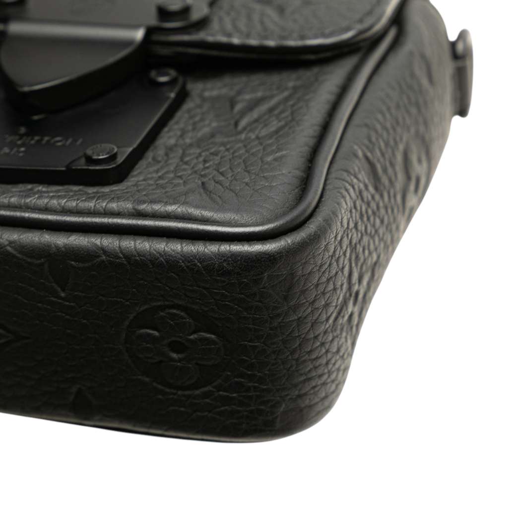 Louis Vuitton Monogram Taurillon Pico S Lock - Detail 2