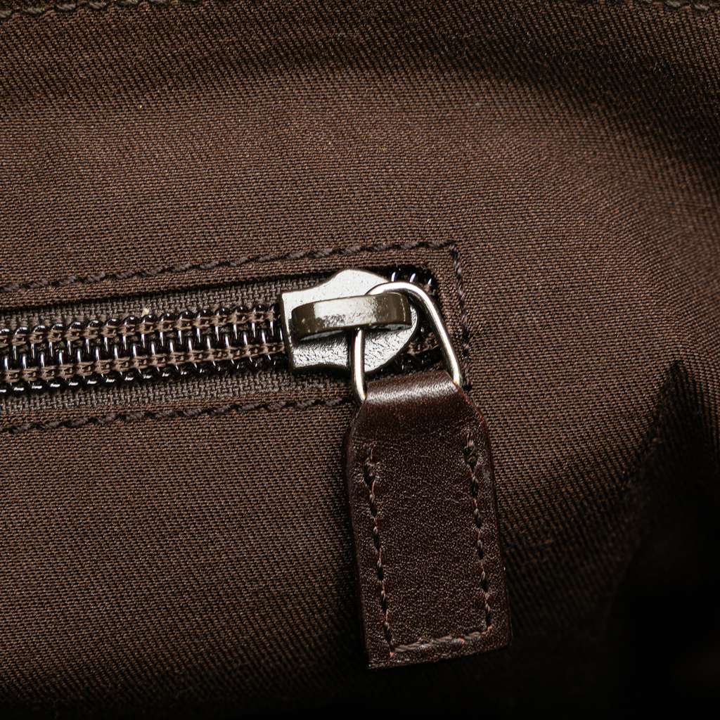 Gucci GG Canvas Messenger Bag - Detail 2