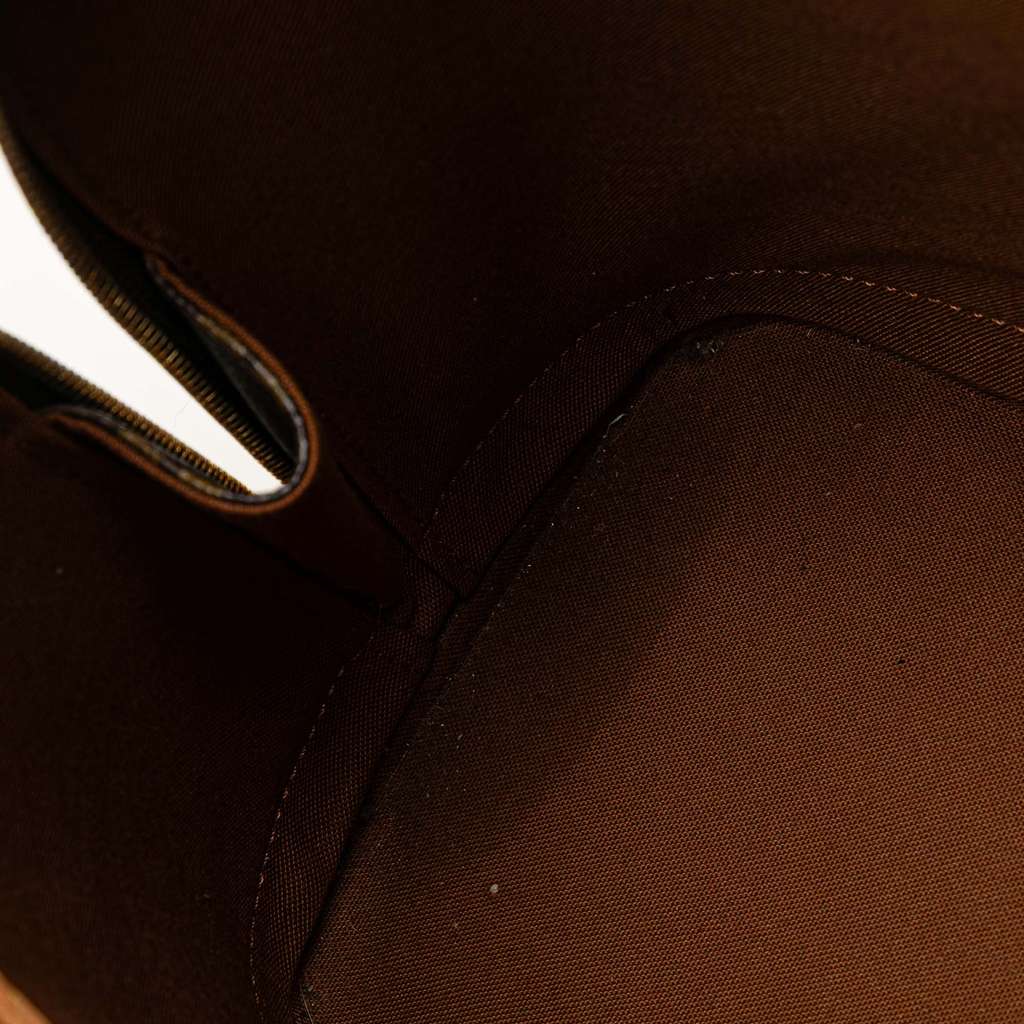 Louis Vuitton Monogram Alma PM - Detail 1