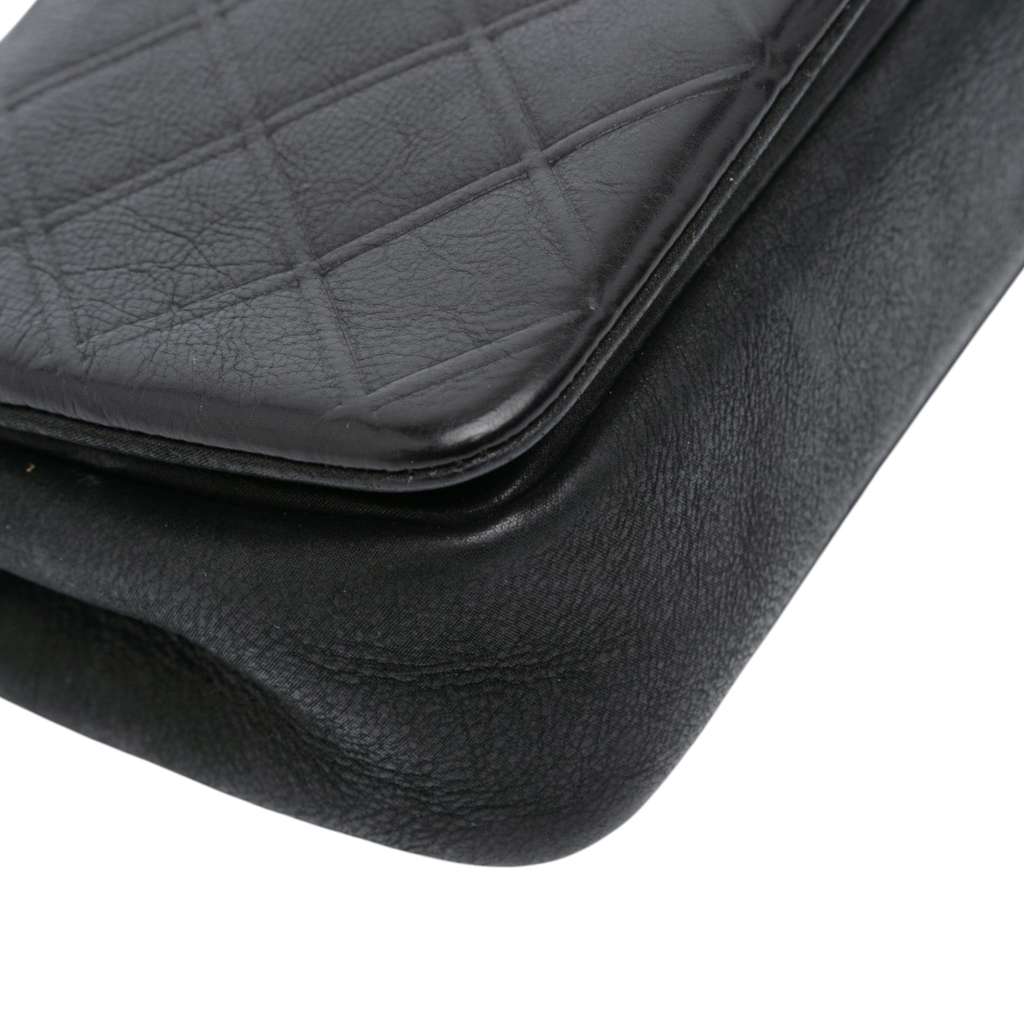 Chanel Small Diamond Embossed Calfskin New Chic Flap - Detail 2