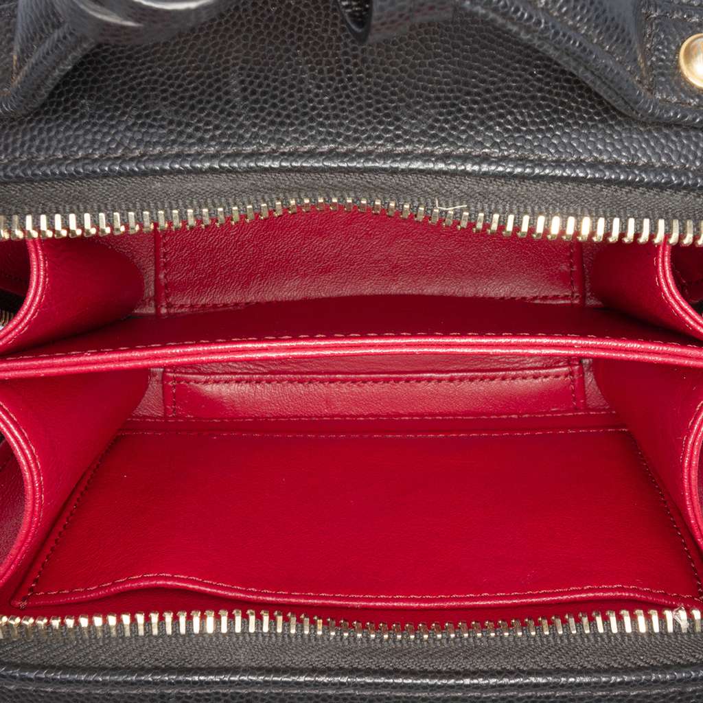 Chanel Small Caviar Filigree Vanity Case - 4