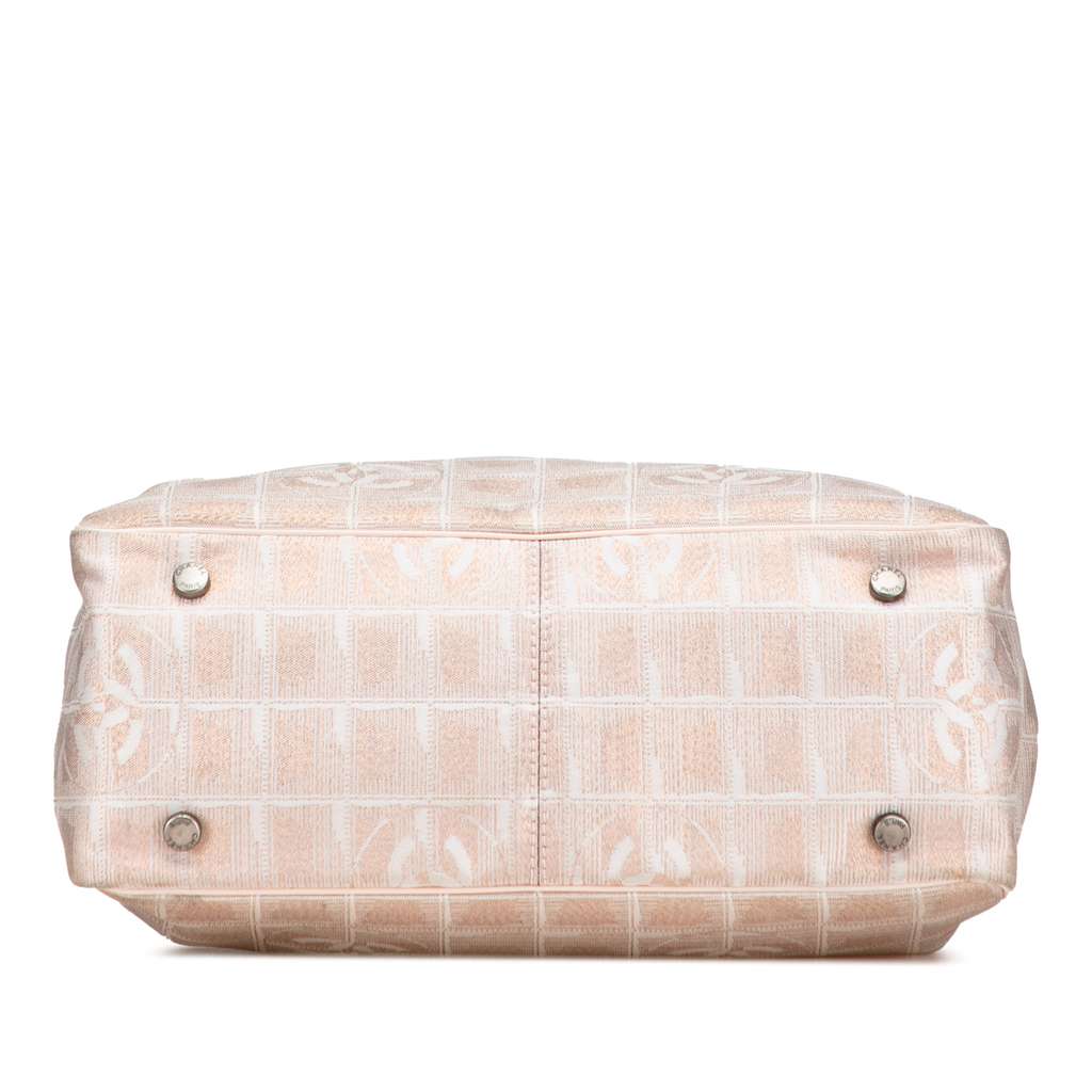 Chanel New Travel Line Nylon Tote - Image 6