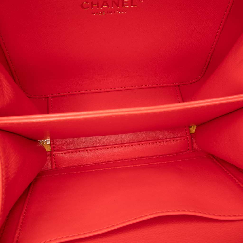 Chanel Small Tricolor Caviar CC Filigree Vanity Case - 4