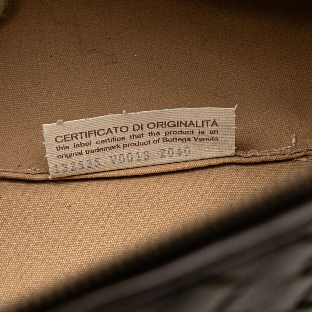 Bottega Veneta Nappa Intrecciato Cosmetic Pouch - Side view