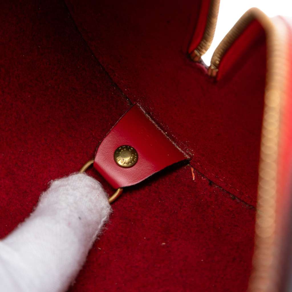 Louis Vuitton Epi Soufflot - Side view