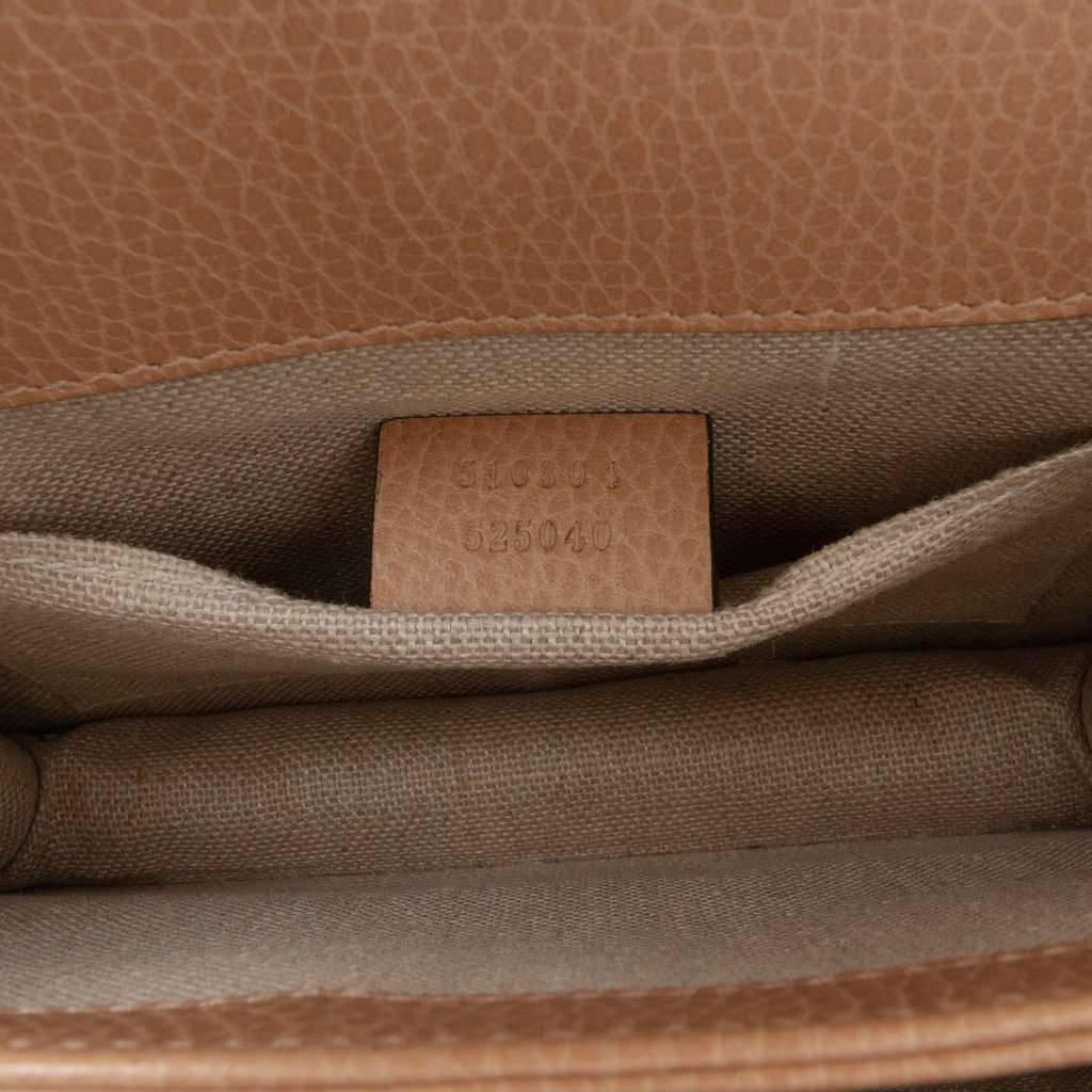 Gucci Small Dollar Calfskin Interlocking G Crossbody - Detail 1