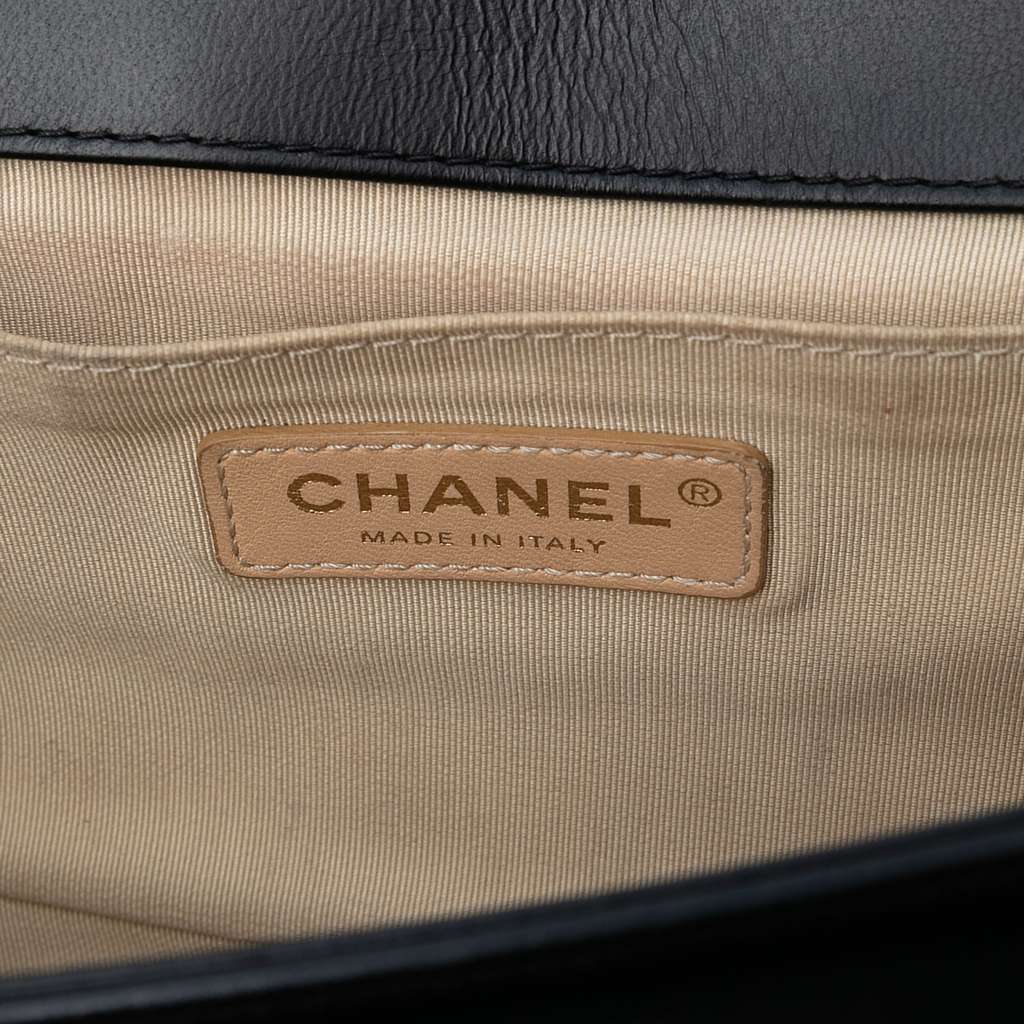 Chanel Old Medium Quilted Lambskin Chain Boy Flap - Side view