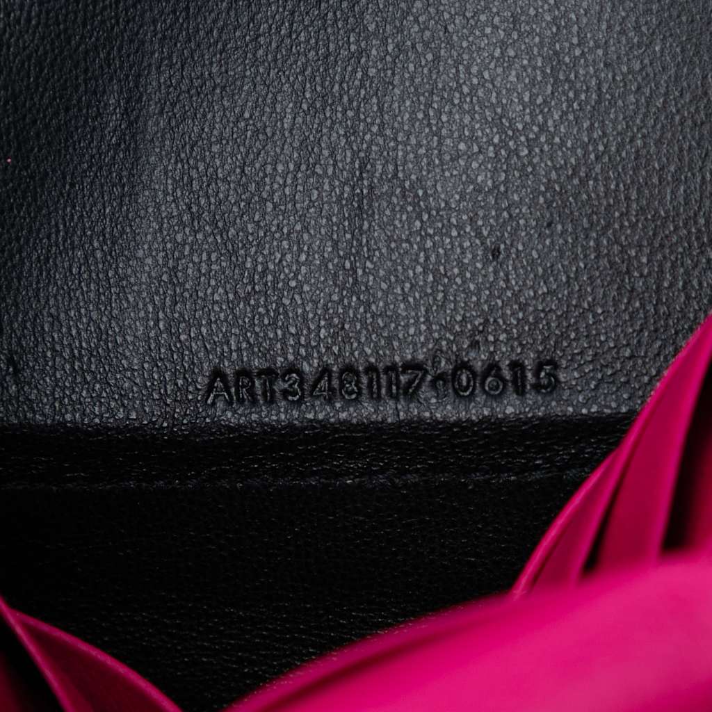 Saint Laurent Leather Chyc Ligne Wallet on Chain - Detail 1