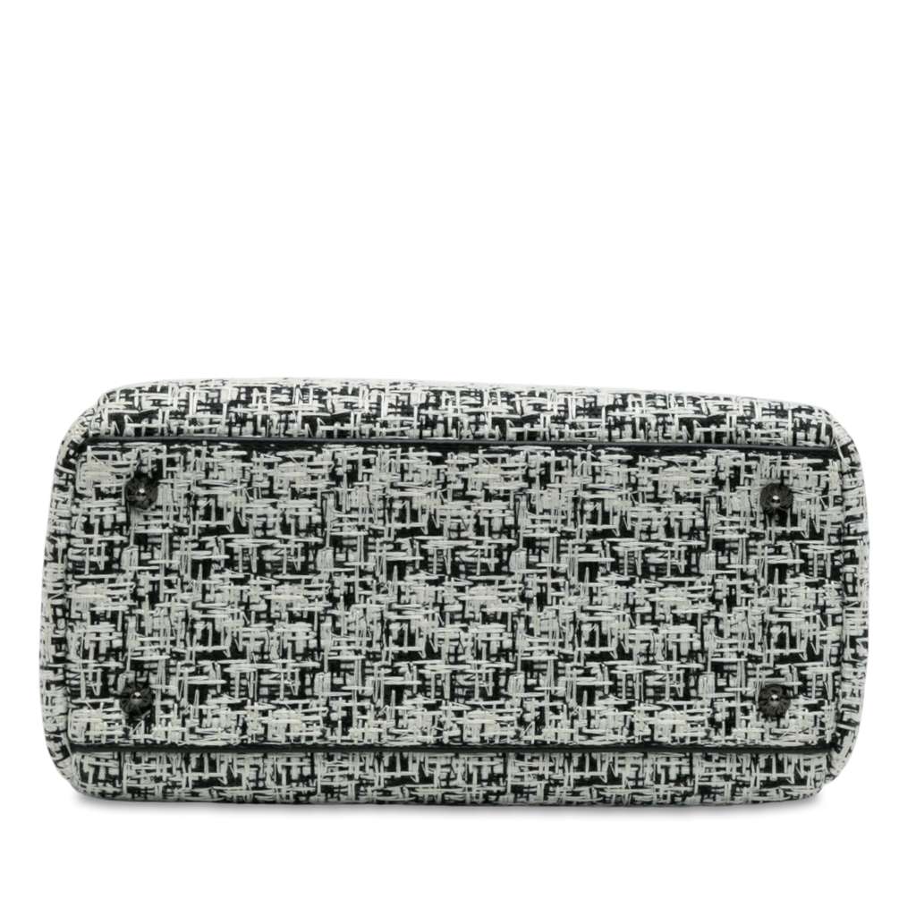 Dior Medium Tweed Lady Dior - Image 6