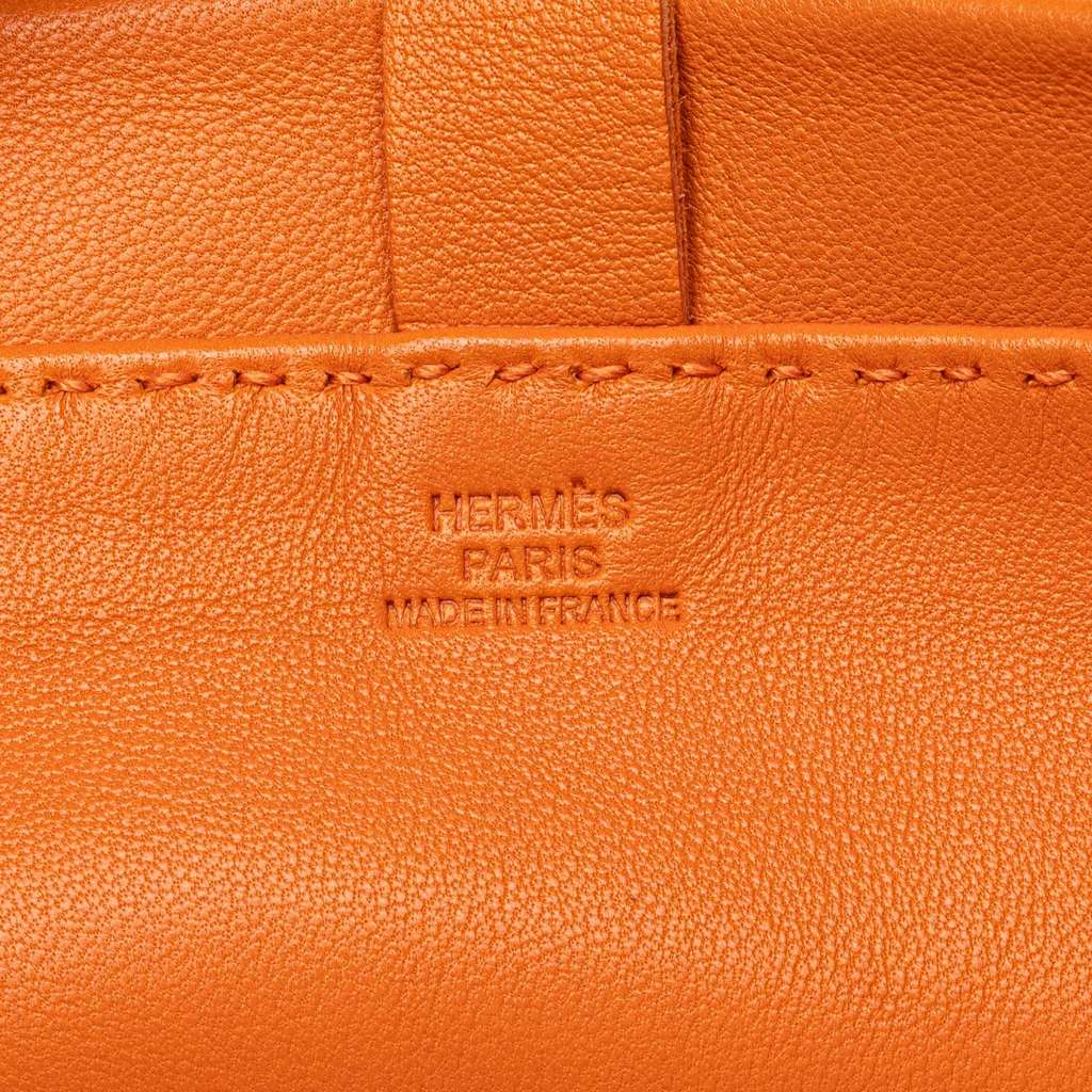 Hermès Milo Clou de Selle Crossbody - Detail 1