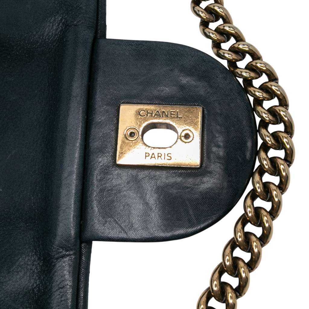 Chanel Large Quilted Iridescent Calfskin Shiva Flap - Detail 2