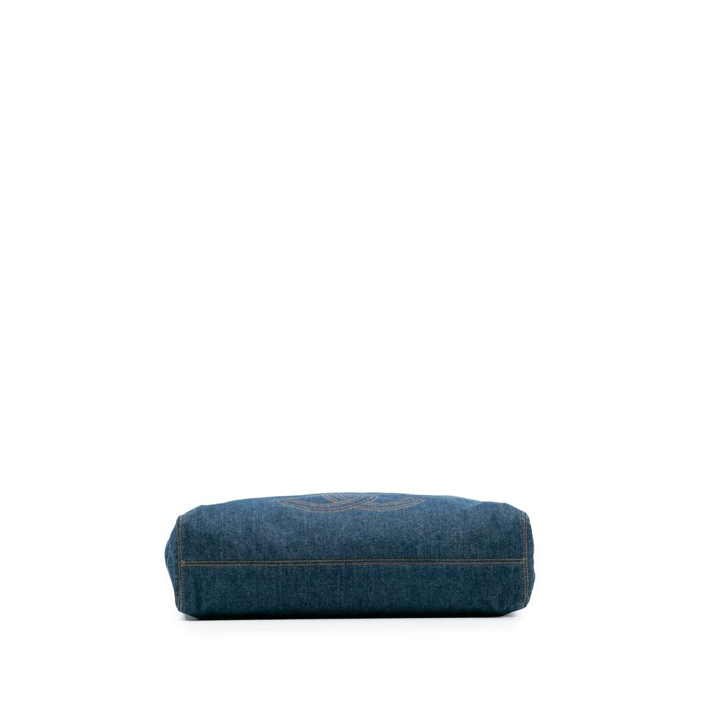 Chanel CC Denim Chain Tote - Image 6