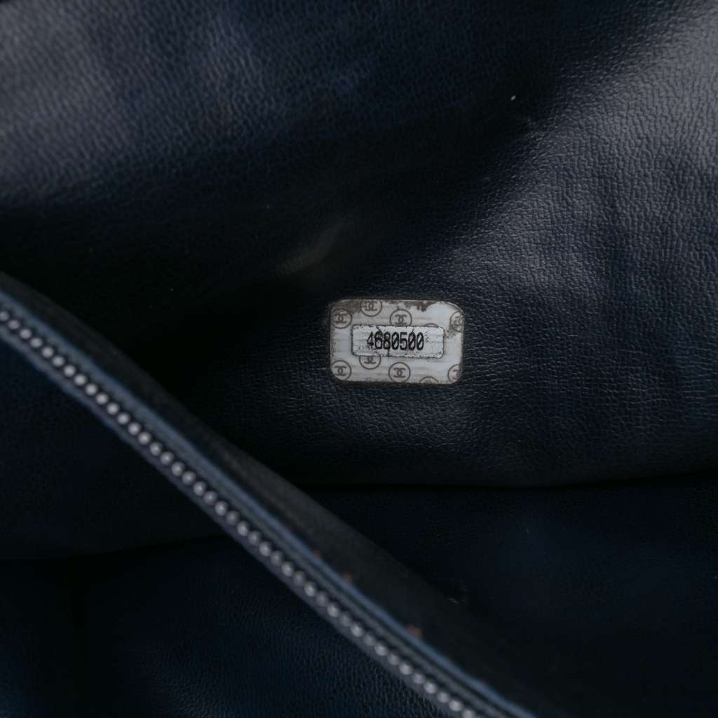 Chanel CC Denim Chain Tote - Detail 1