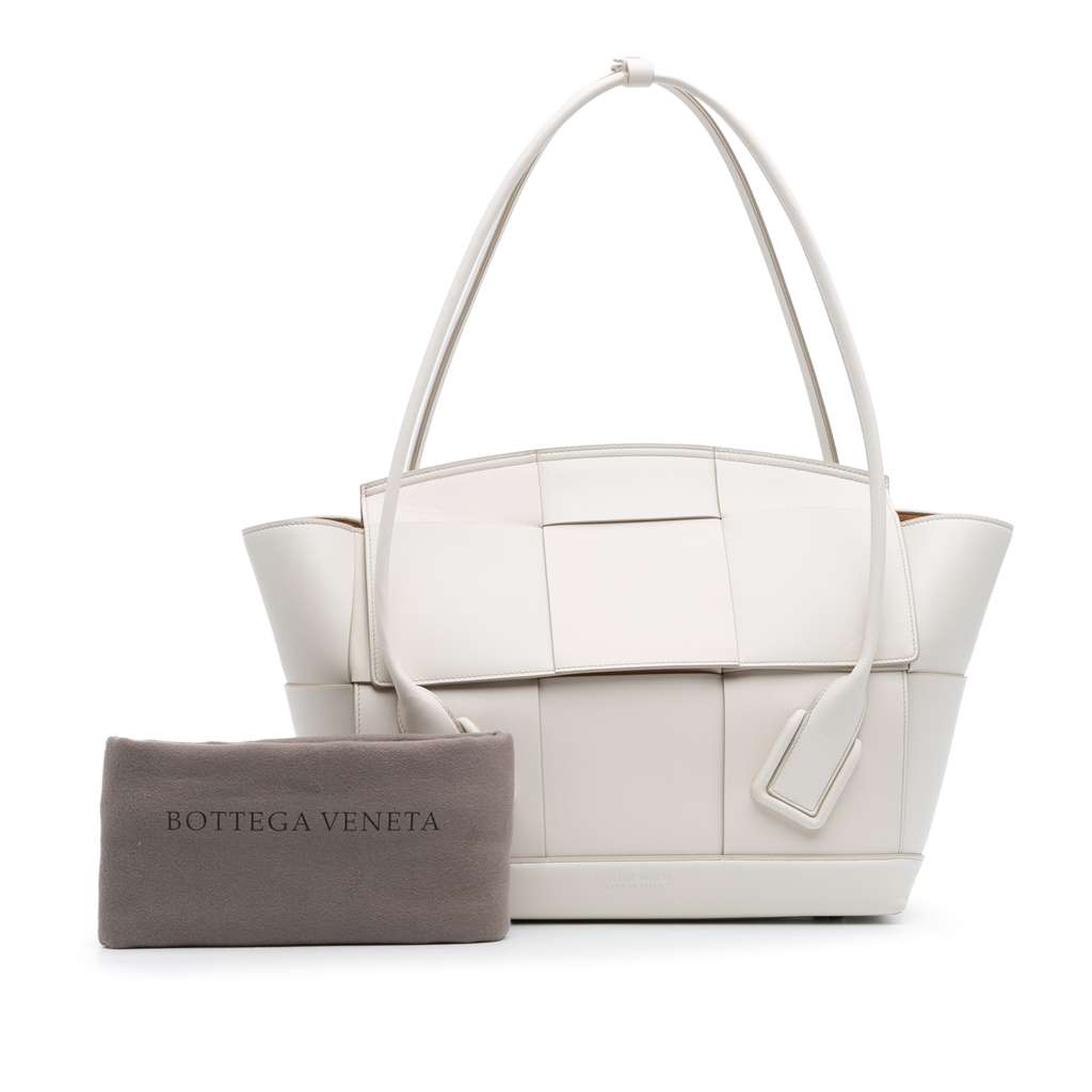 Bottega Veneta Medium Calfskin Maxi Intrecciato Arco Bag - Image 14