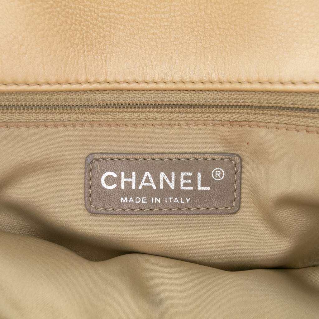 Chanel CC Quilted Calfskin Ultimate Stitch Flap - Side view
