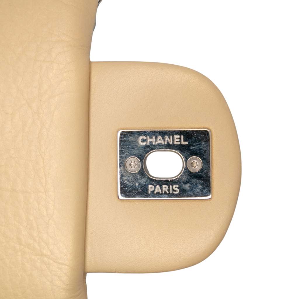 Chanel CC Quilted Calfskin Ultimate Stitch Flap - Image 12