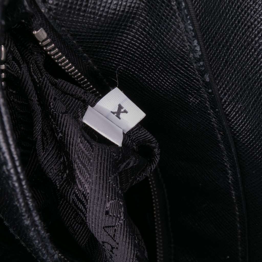 Prada Saffiano Trimmed Tessuto Chain Crossbody - Detail 2