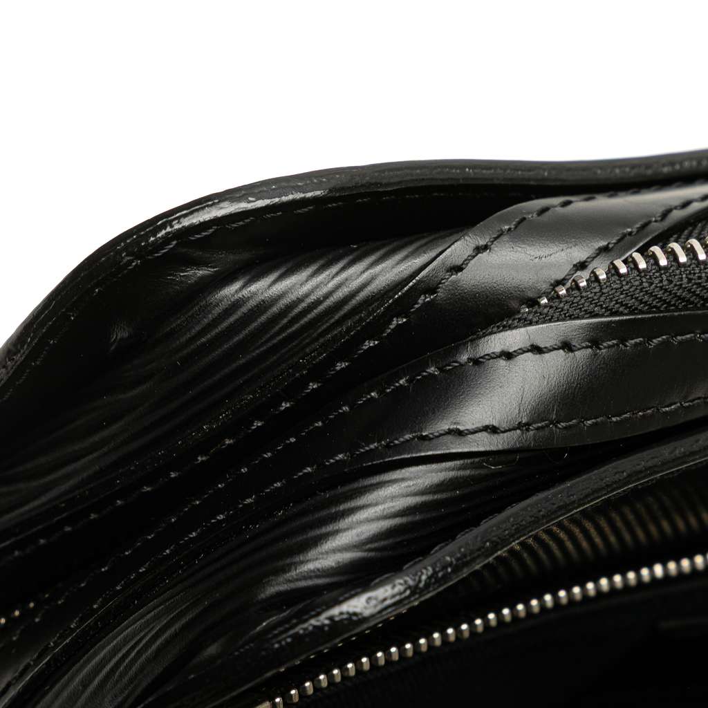 Louis Vuitton Epi Pochette Hoche - Image 10